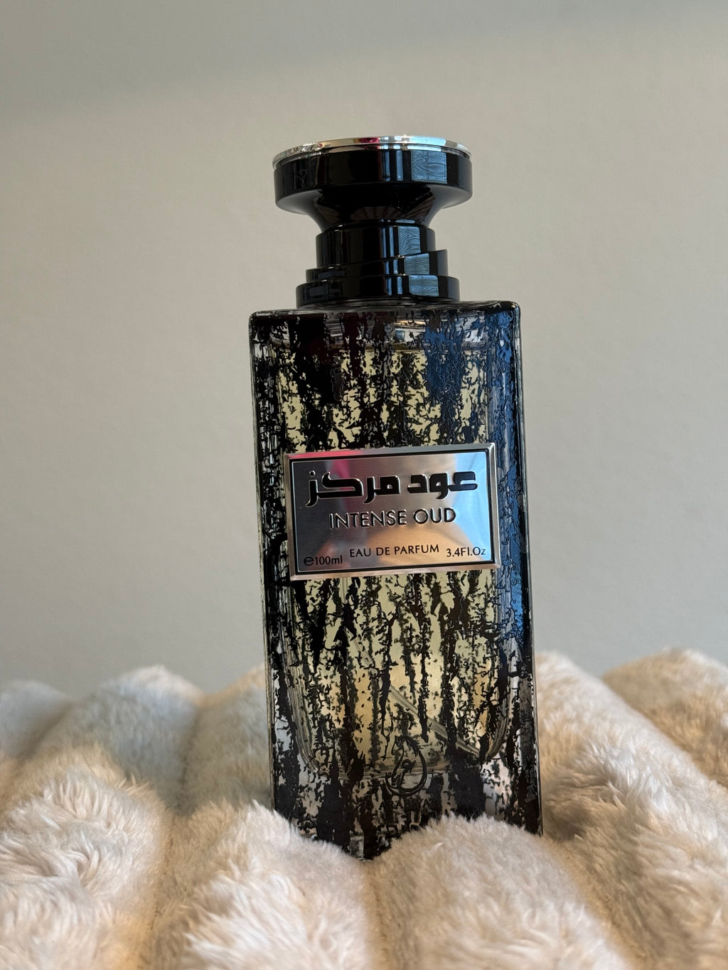 Intense Oud Aeu de perfume