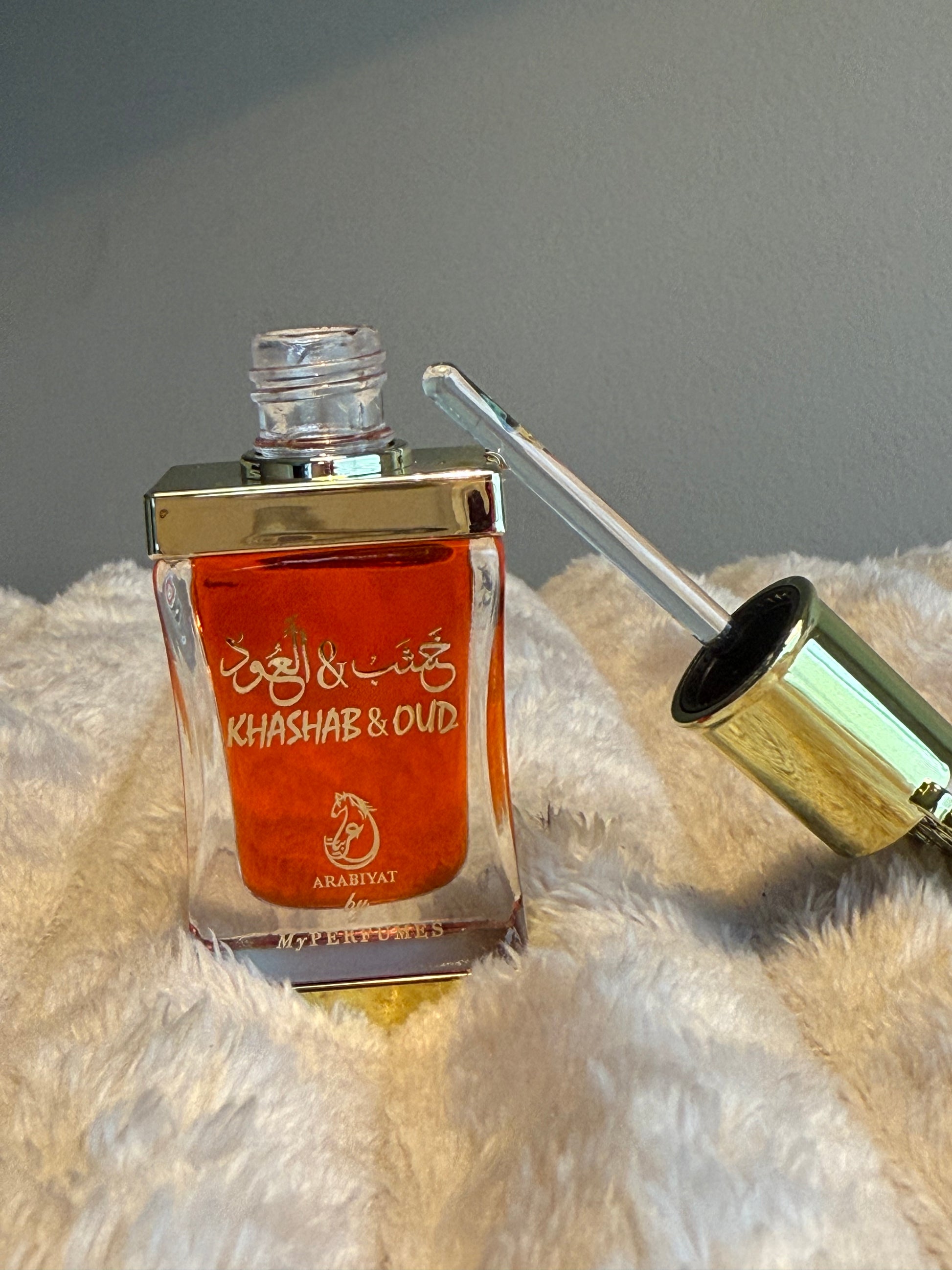 Khashab & Oud 12 ml perfume oil
