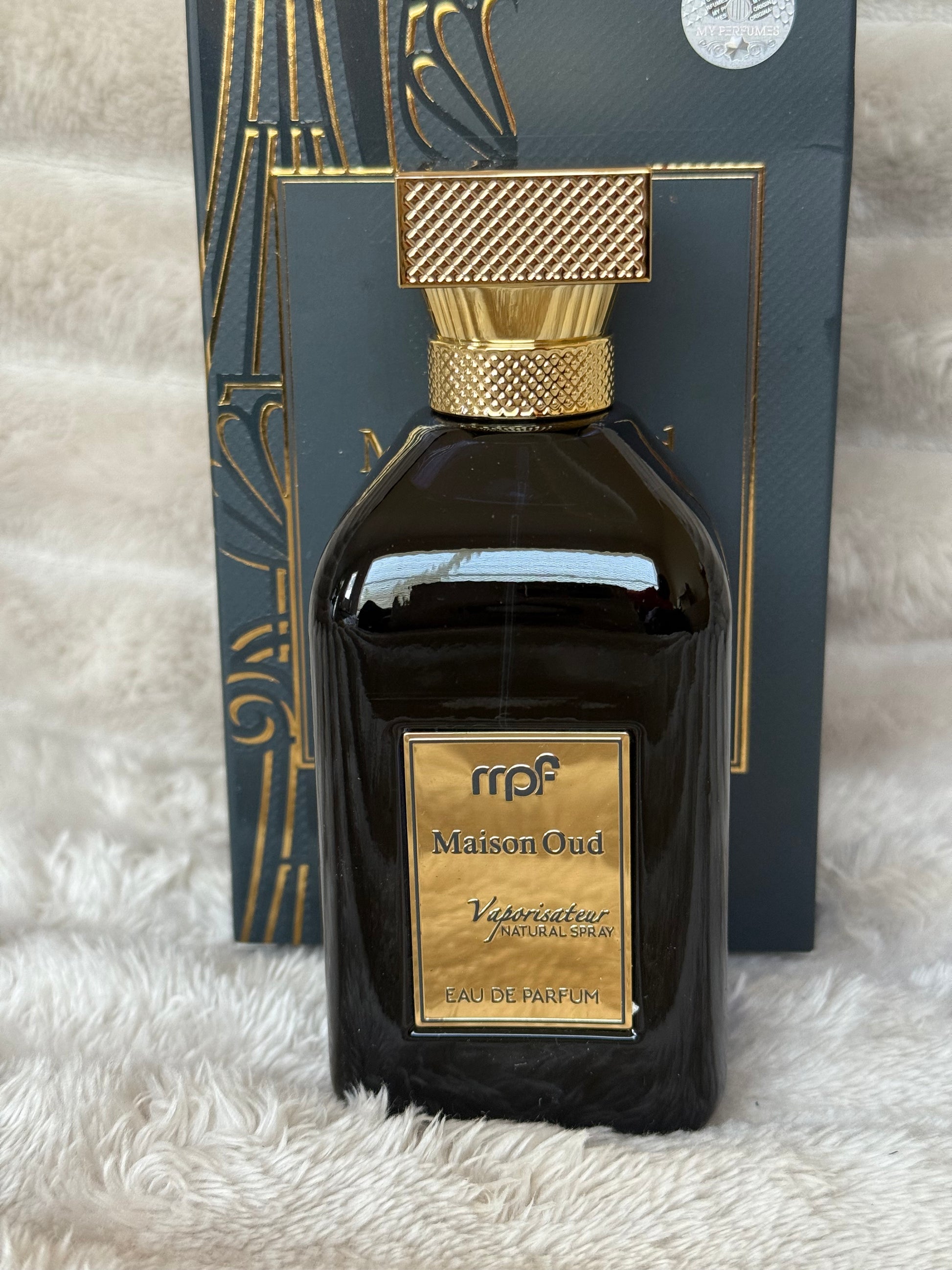 Maison Oud Aeu de perfume